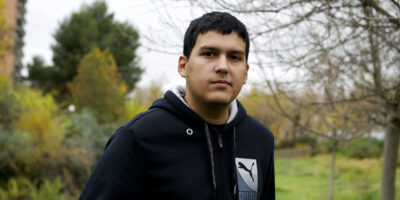 Joe Tenorio es un migrante ecuatoriano que siente que le han robado su identidad