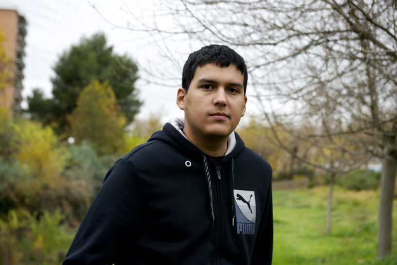 Joe Tenorio es un migrante ecuatoriano que siente que le han robado su identidad