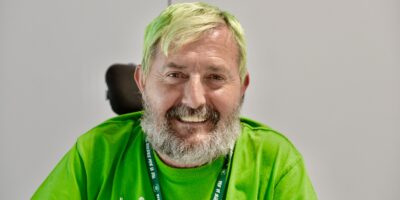 Miguel Ángel Camacho tiene ELA y va cada día al centro de día del Zendal