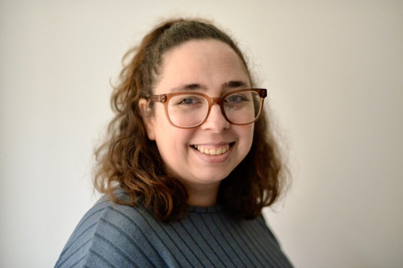 Iris Torrente Corcoles tiene varias enfermedades crónicas como la colitis ulcerosa y un transplante de córnea