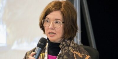 Ana Isabel Álvarez Barbastro tiene FSHD y lucha desde la asociación para que traten a los enfermos con dignidad
